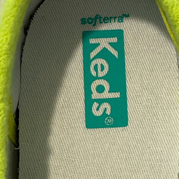 NEW Keds Terry Cloth Neon Sneakers  SZ - 7.5 / 38 - Picture 13 of 15